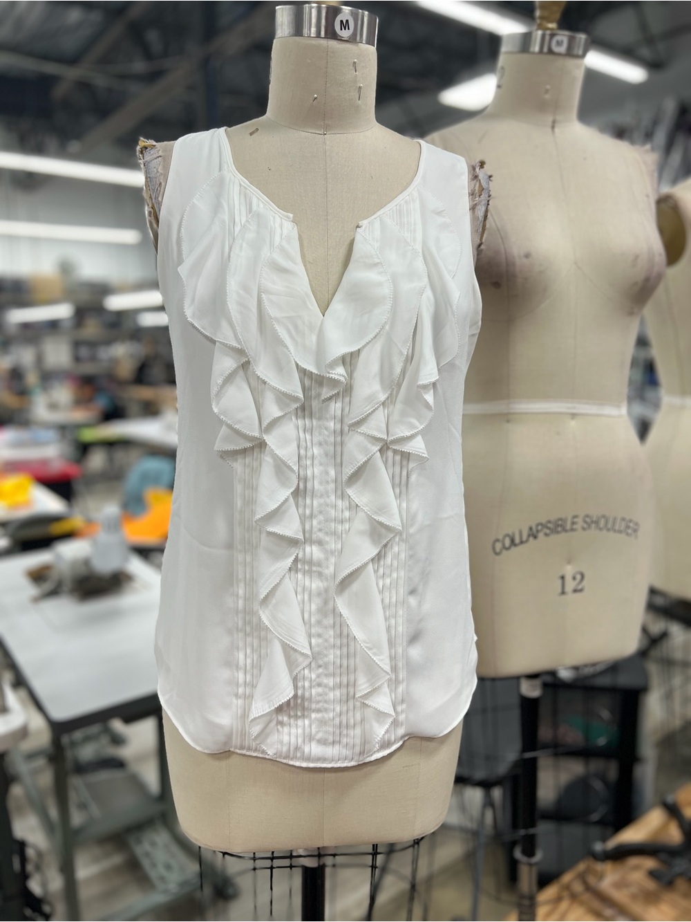 WHBM Ruffle Blouse S - Picture 3 of 10
